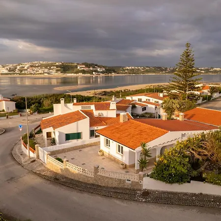 Casa Da Luz - Refugio De Sonho Surfistas וילה Casal do Narcizo